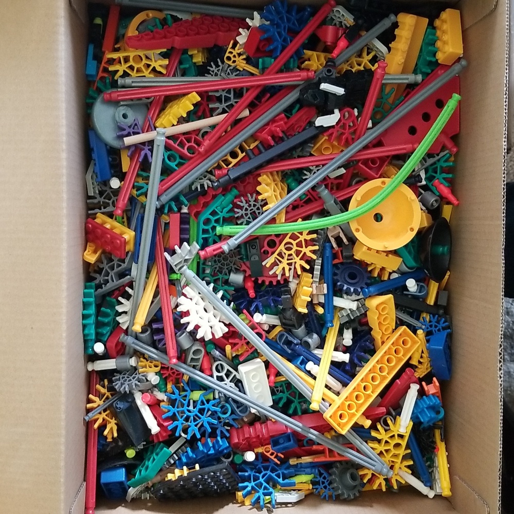 K'NEX Building Set